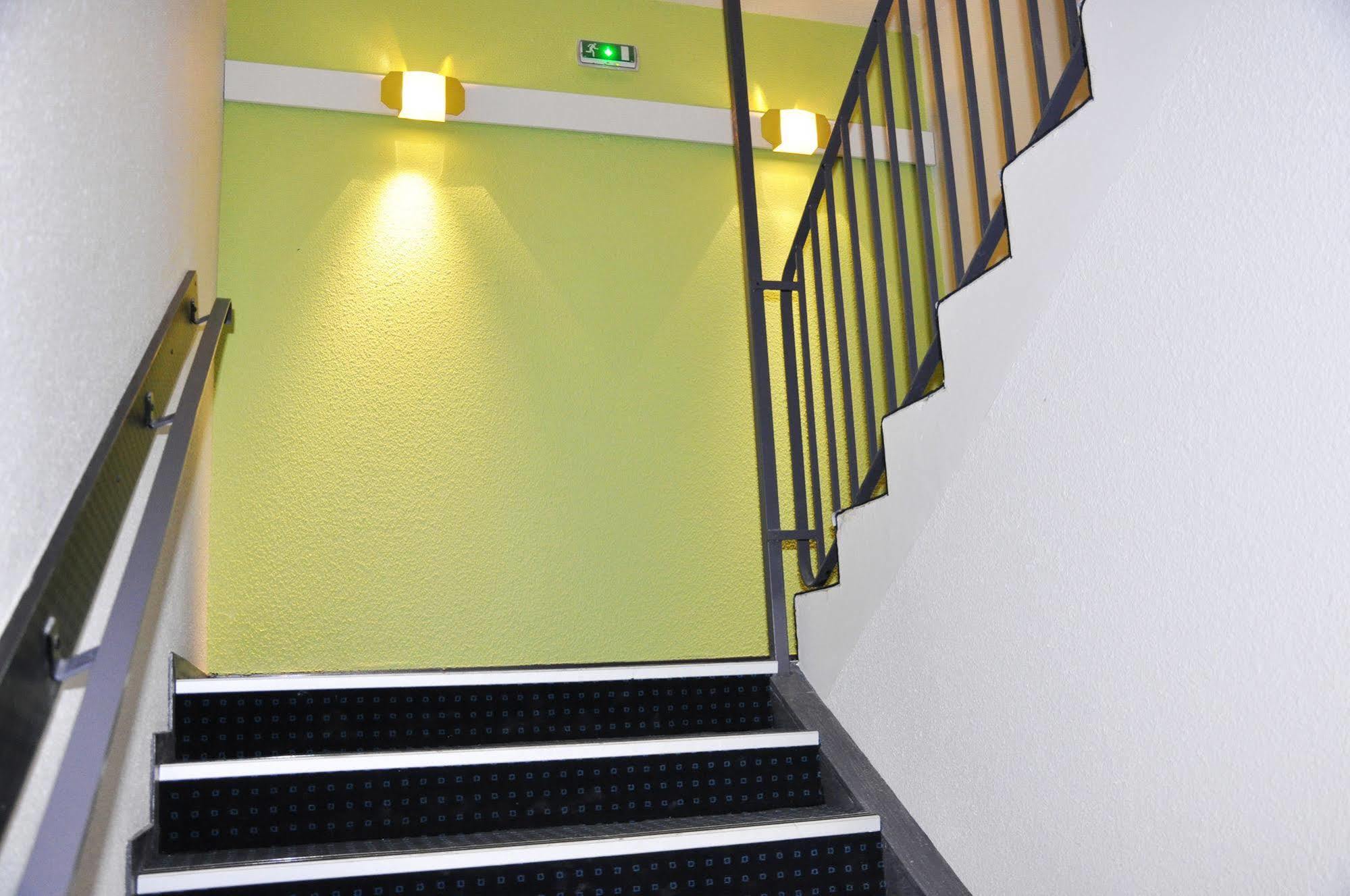 Hotel Valence Sud Soyons Buitenkant foto